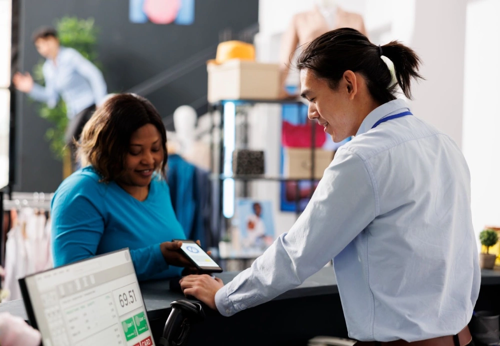 Smart workforce management dashboard for retail business